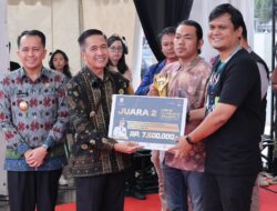 Puncak UMKM Palembang Awards 2024, Ratu Dewa Beri Bantuan Permodalan