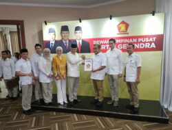 Pilgub Sumsel, Gerindra Resmi Serahkan Model B.1 KWK kepada Matahati