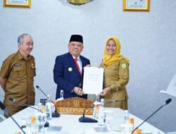 Pastikan Roda Pemerintahan Lancar, Pj Bupati H Sandi Fahlepi Tunjuk Dua Orang Plt Kepala Dinas