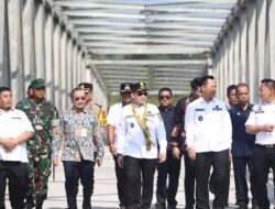 Pj Gubernur Elen Setiadi Resmikan Jembatan Air Lematang Sepanjang 140 Meter di Muara Enim