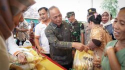 Kendalikan Inflasi, Gelontorkan 8 Ton Beras dan 1.600 Liter Minyak Goreng di Sungai Keruh